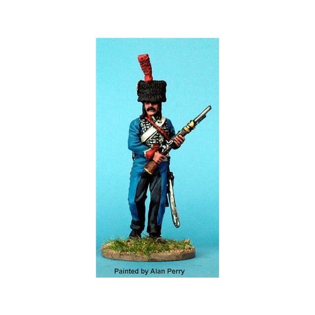 French Hussar, dismounted advancing with carbine ( 2 headgear va