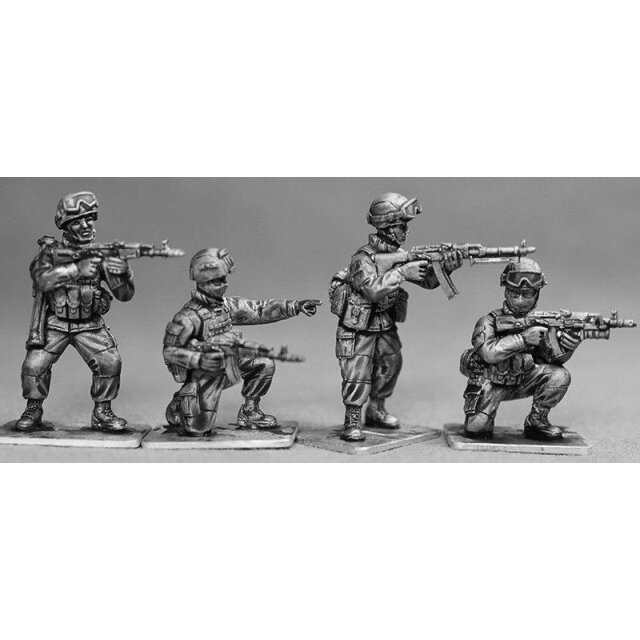 Modern Russians (4 Figures)